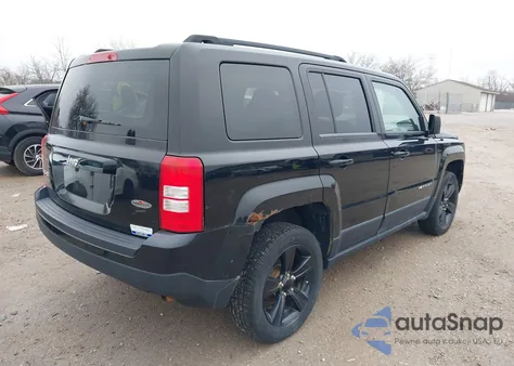 2012 Jeep Patriot Sport/North z USA, uszkodzony, nr VIN 1C4NJRAB9CD658260